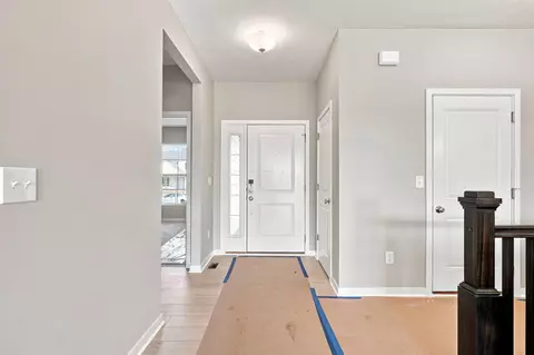 Entry Way - 1593 Kenneth Dr, Delaware, OH 43015 photo 2 of 4