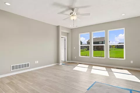 Living - 1593 Kenneth Dr, Delaware, OH 43015 photo 1 of 3