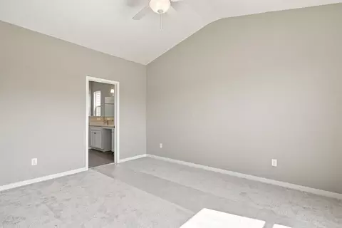 Bedroom - 1593 Kenneth Dr, Delaware, OH 43015 photo 5 of 7