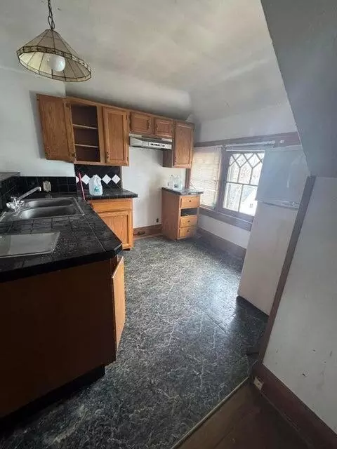615 S Court St, Circleville, OH 43113 photo 3