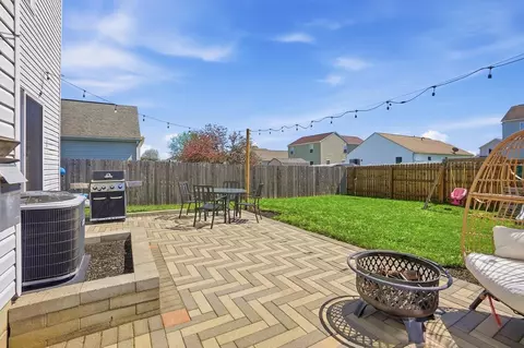Exterior - 6101 Jolliff St, Galloway, OH 43119 photo 6 of 11