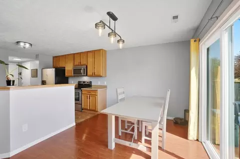 Dining - 6101 Jolliff St, Galloway, OH 43119 photo 1 of 2