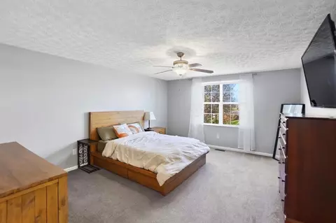 Bedroom - 6101 Jolliff St, Galloway, OH 43119 photo 1 of 6