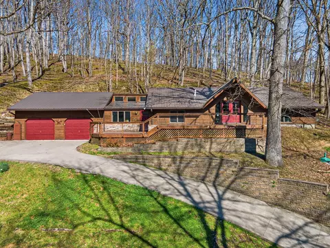 2412 Audrey Dr E, Newark, OH 43055