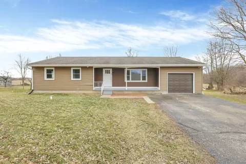 7545 Royalton Rd SW, Lancaster, OH 43130