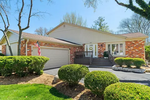 2387 Sonnington Dr, Dublin, OH 43016