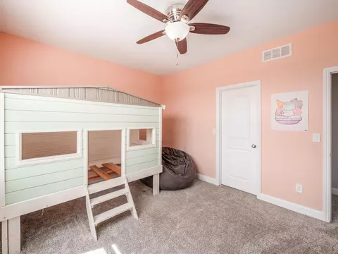 Bedroom - 357 Tipperary Loop, Delaware, OH 43015 photo 9 of 9