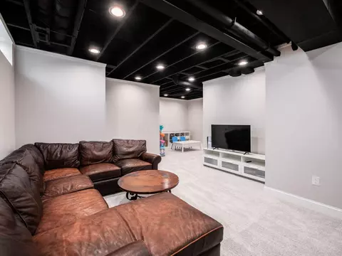 Living - 357 Tipperary Loop, Delaware, OH 43015 photo 6 of 6