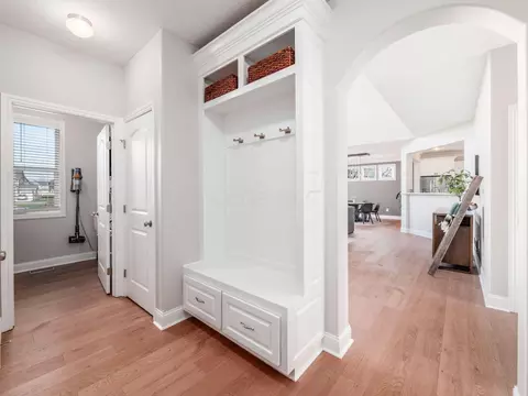 Entry Way - 357 Tipperary Loop, Delaware, OH 43015 photo 3 of 4