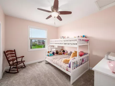 Bedroom - 357 Tipperary Loop, Delaware, OH 43015 photo 6 of 9