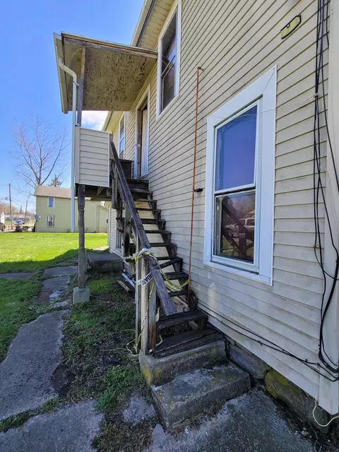 Exterior - 210 Leader St, Marion, OH 43302 photo 7 of 7