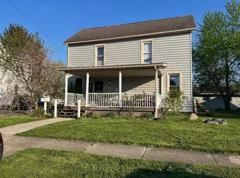 73 E Main St, Mount Sterling, OH 43143 photo 2