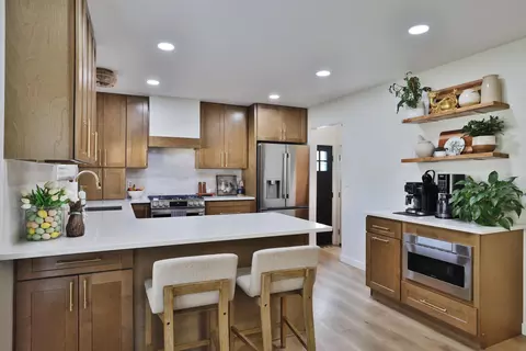 1167 Reed Circle Dr, Columbus, OH 43224