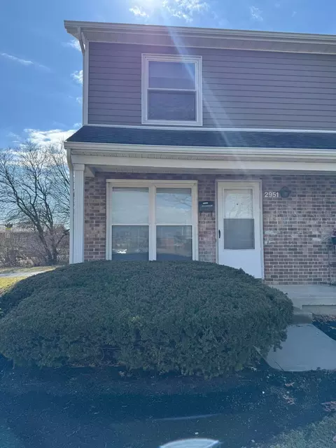 2951-2963 Southwest Blvd, Grove City, OH 43123