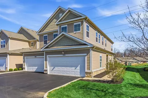 3595 Evelynton Ave, Lewis Center, OH 43035