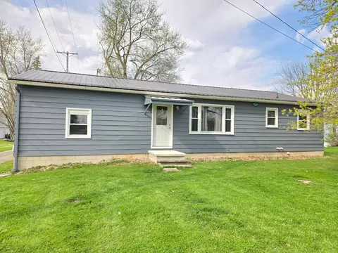 438 Mackey St, Galion, OH 44833