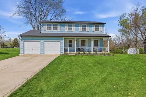 3741 Christopher Pl, Grove City, OH 43123