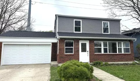 8800 Hubbard Dr N, Galloway, OH 43119