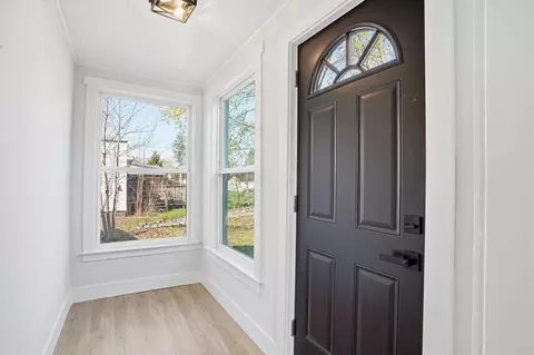 Entry Way - 608 E Water St, Prospect, OH 43342 photo 4 of 5