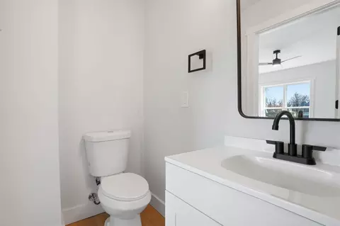 Bath - 608 E Water St, Prospect, OH 43342 photo 5 of 6