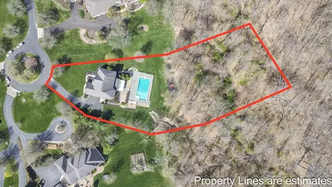 2478 Deseret Dr, Powell, OH 43065