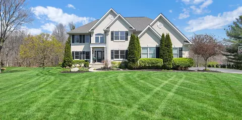 2478 Deseret Dr, Powell, OH 43065