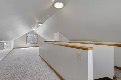 Entry Way - 1219 E Locust St, Lancaster, OH 43130 photo 1 of 1
