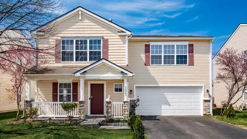 1239 Canterhurst St, Blacklick, OH 43004