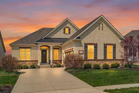 9571 Fair Oaks Dr, Powell, OH 43065