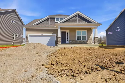 7056 Sanctuary Dr NW, Pickerington, OH 43147