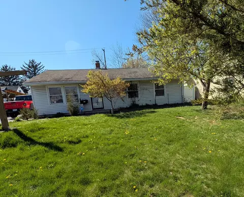 323 Sturbridge Rd, Columbus, OH 43228
