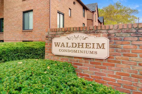 285 Lear St #4, Columbus, OH 43206