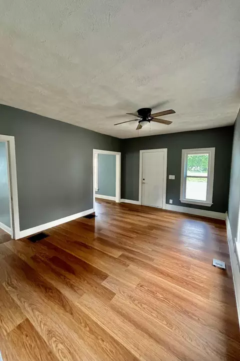 429 W Columbia St, Marion, OH 43302