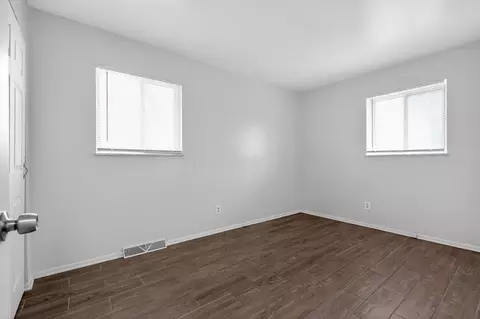 Bedroom - 967 Ruby Ave, Columbus, OH 43227 photo 1 of 8