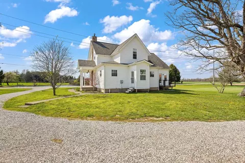 3116 Troy Rd, Delaware, OH 43015