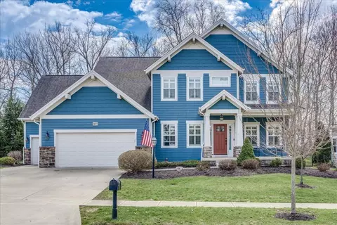 3877 Village Club Dr, Powell, OH 43065
