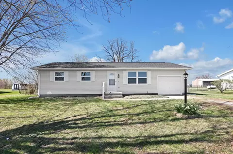 2489 State Route 38 NE, Washington Court House, OH 43160