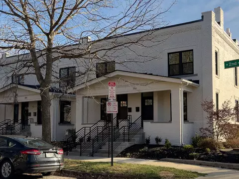 399 W 2nd Ave, Columbus, OH 43201