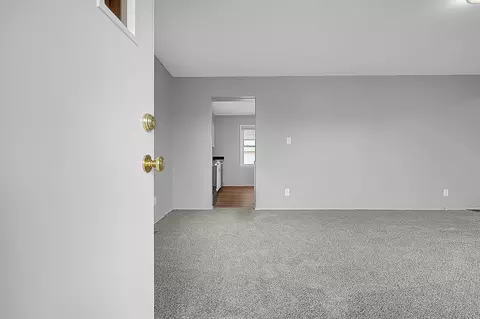 3508 Kenlawn St, Columbus, OH 43224
