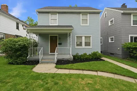 796 Gladden Rd, Columbus, OH 43212
