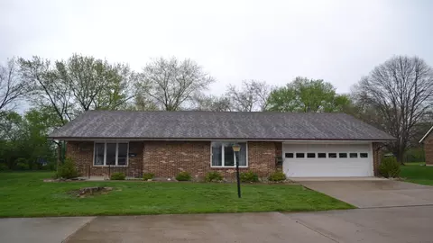 1031 Armsgate Rd, Springfield, OH 45503