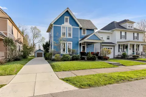 77 W Lincoln Ave, Delaware, OH 43015