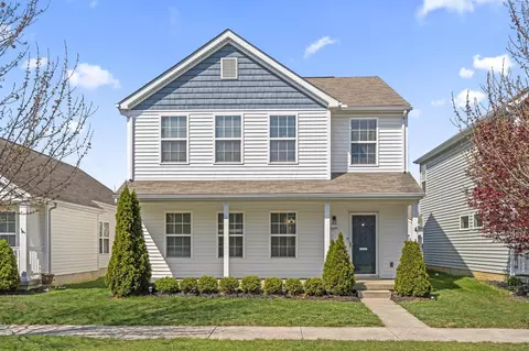 5695 Marshfield Dr, Westerville, OH 43081