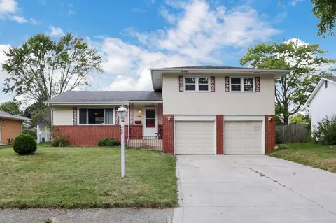1444 Ironwood Dr, Columbus, OH 43229