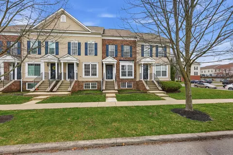 3877 Preserve Crossing Blvd, Columbus, OH 43230