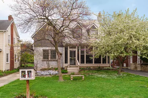 74 E Torrence Rd, Columbus, OH 43214