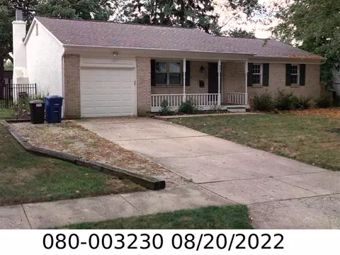 345 Delaware Dr, Westerville, OH 43081