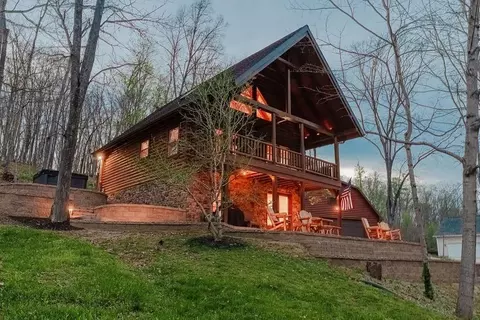 706 Debord Rd, Chillicothe, OH 45601