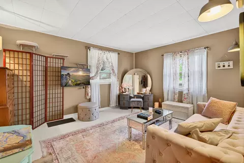 Living - 177 N High St, Jackson, OH 45640 photo 7 of 8