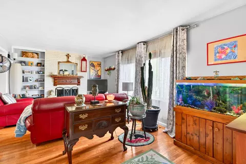 Living - 177 N High St, Jackson, OH 45640 photo 1 of 8